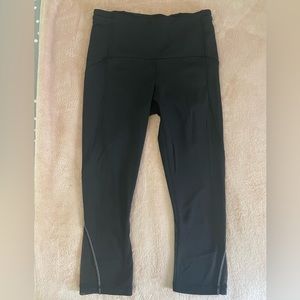 Lululemon Free Runner Crop